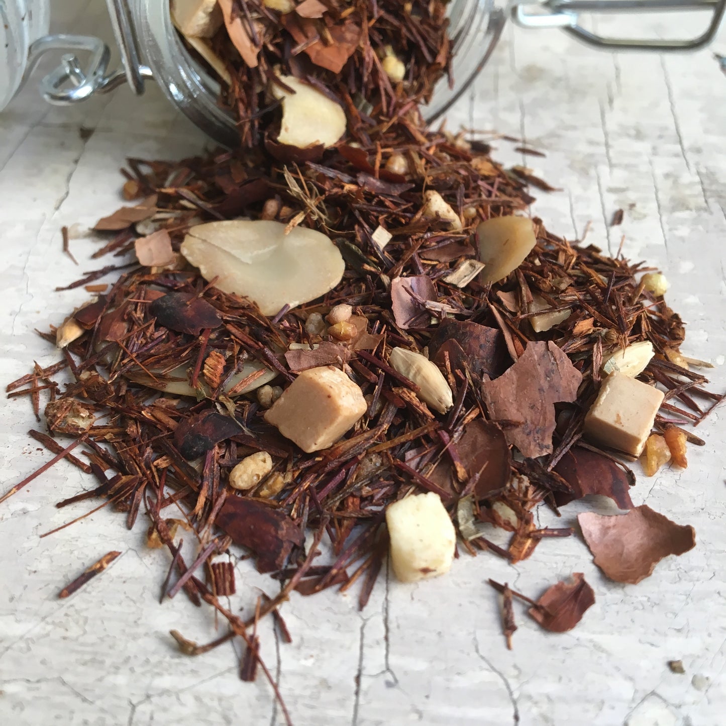 Rooibos joghurtos mandula - 50 g